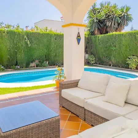 Cubo's Yedra Guadalmar Вилла Малага