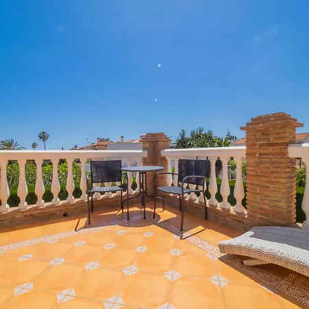 Villa Cubo's Yedra Guadalmar Malaga
