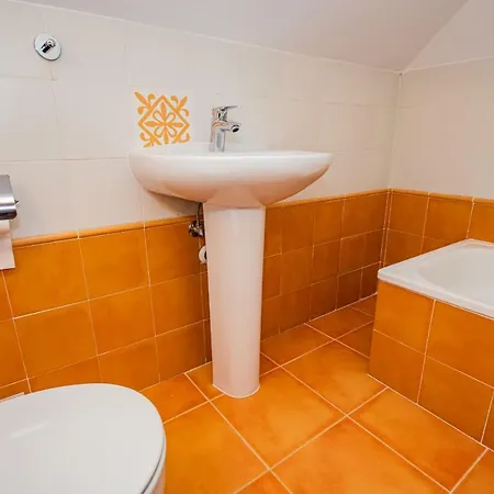 Cubo's Yedra Guadalmar *